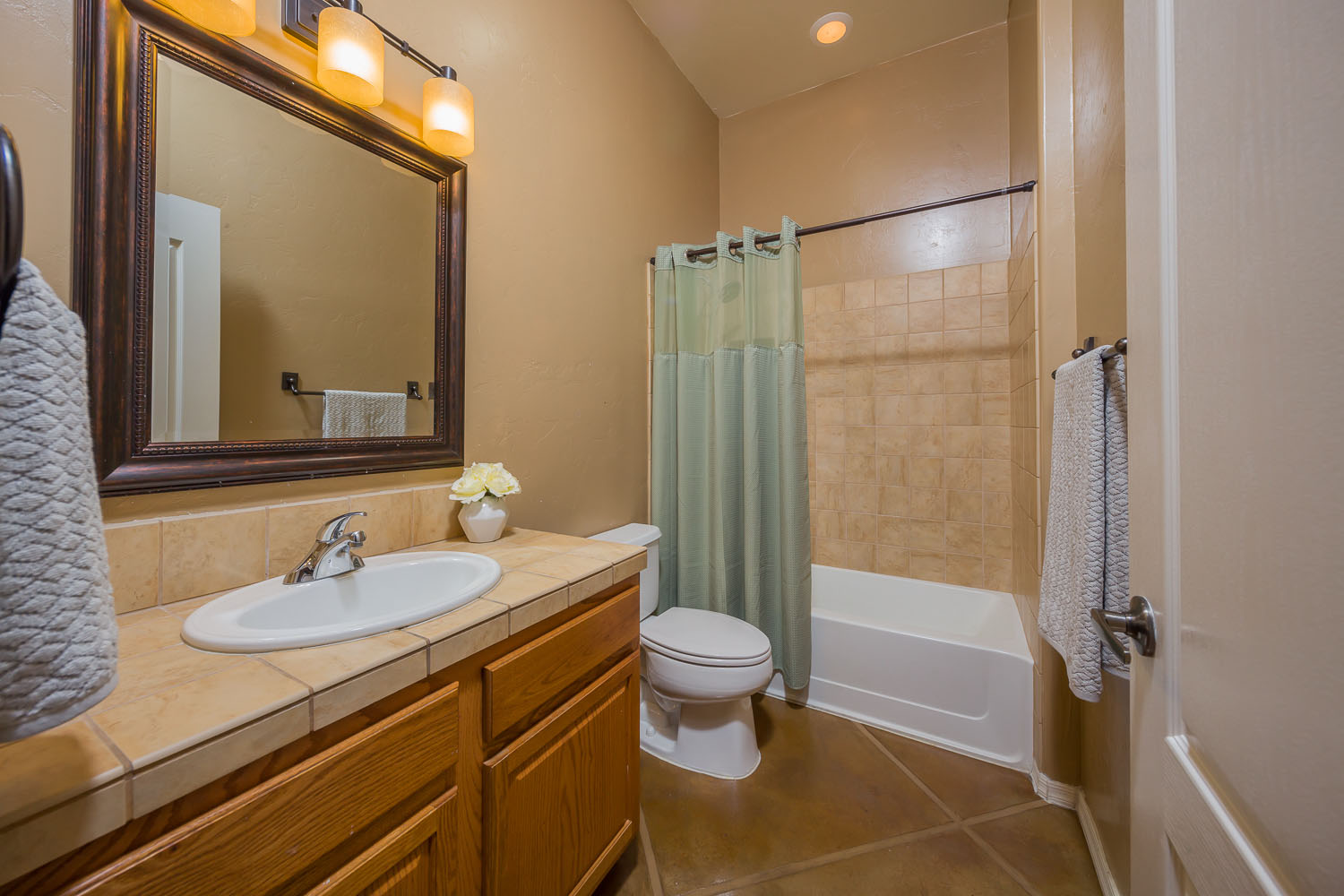 Civano Home For Sale 380k Spacious 5 Bedroom